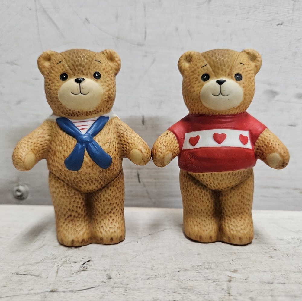 2 ENESCO 1979 Lucy Rigg Ceramic Bear Figurines Lucy & Me Collectible Figures